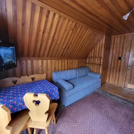 Na Potoku فيلة زاكوباني