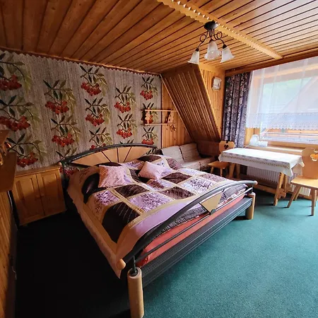 فيلة Na Potoku زاكوباني